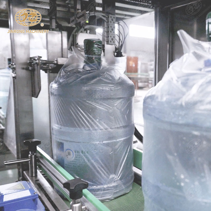 QGF-600 5加侖桶裝水灌裝生產線-2